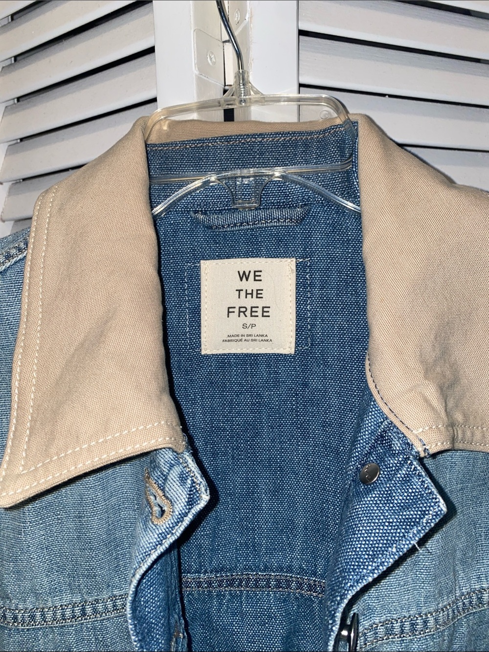 Free People Light Blue Denim Jacket with Tan Collar - Picture 4 of 5
